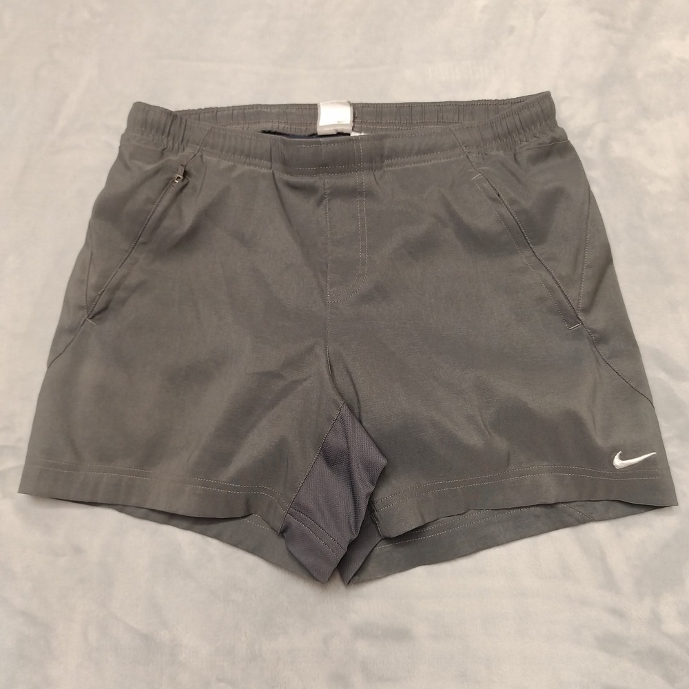 Nike Shorts Womens M Grey Fit Dry Cycling Padded Liner Athletic Biking Outdoors